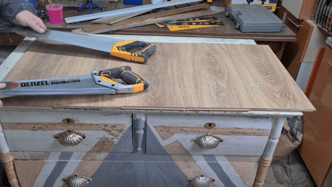 Ножовка по дереву давно стала обязательным инструментом в домашнем хозяйстве. А если есть свой сад и огород или столярная мастерская, то без ножовки не обойтись.-28-2