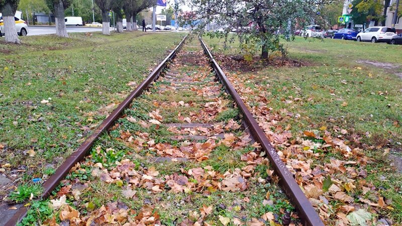 Там, впереди - пусто. Рельсы в никуда. И мы вот так остановились. Впереди - нет хода...