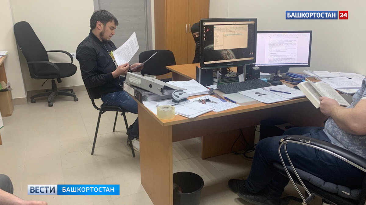    В Уфе осудили мужчину, который передавал взятки за "откос" от армии и сдачу сессий в вузе
