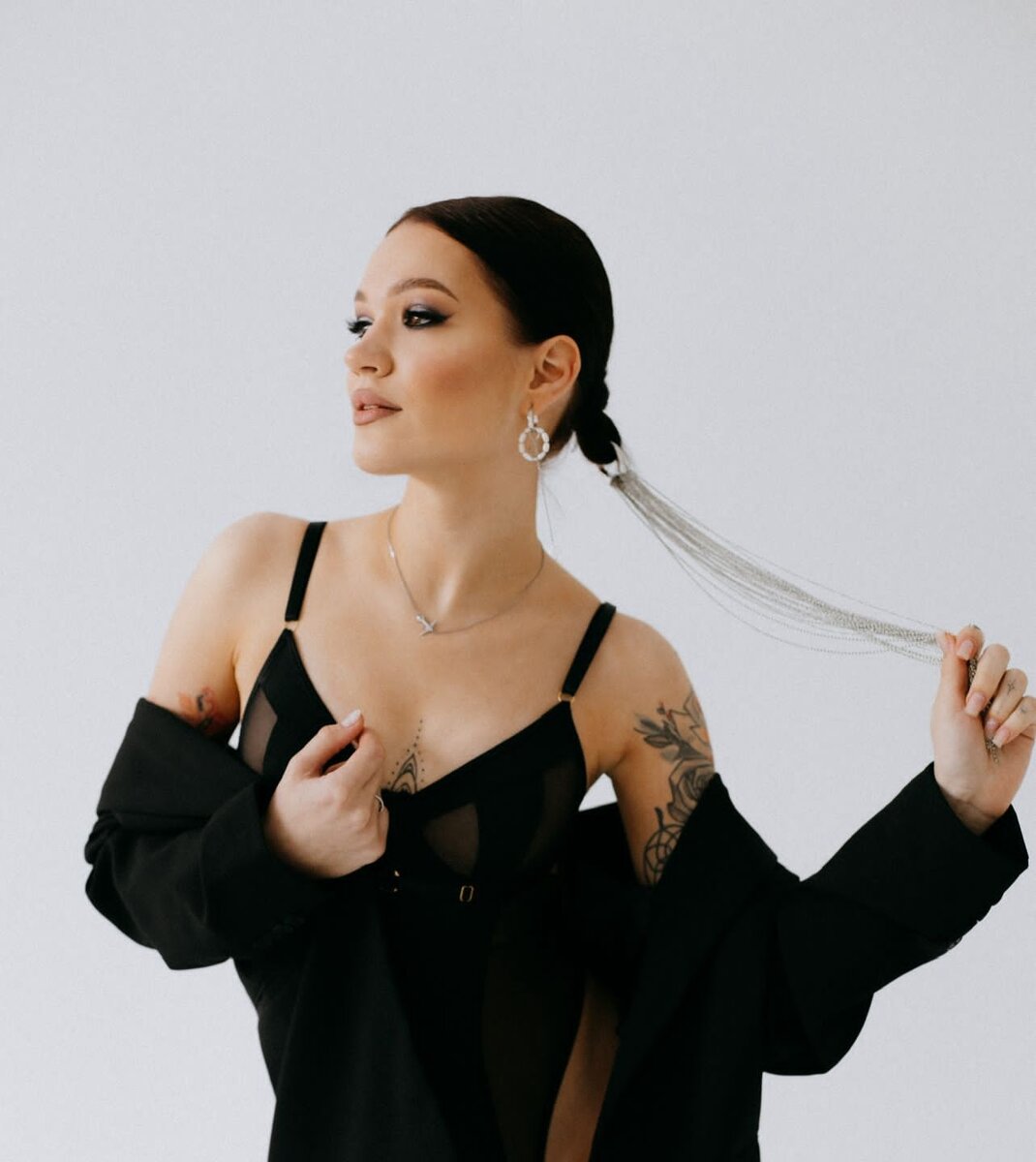 Валерия. Студия эстетического маникюра Lermina 