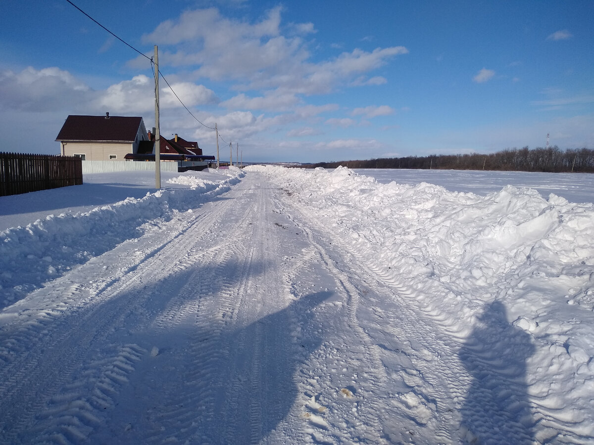 Наша улица рядом с полем зимой. @ Горбунов Сергей