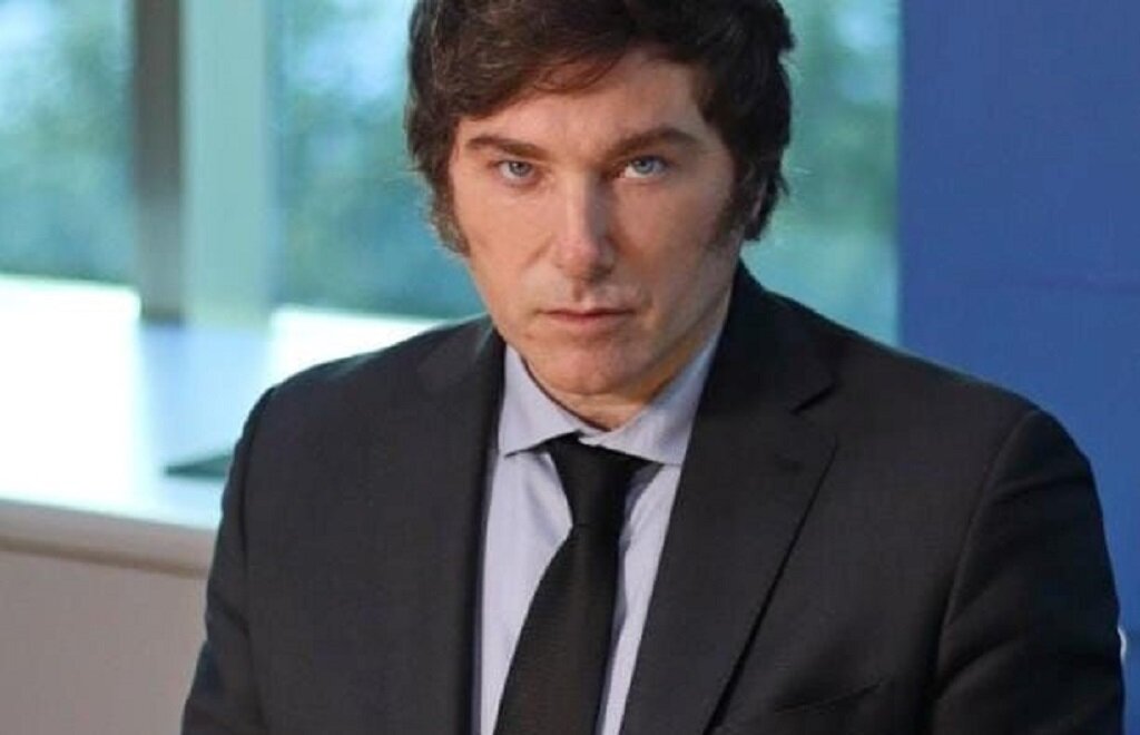 Хавьер Милей