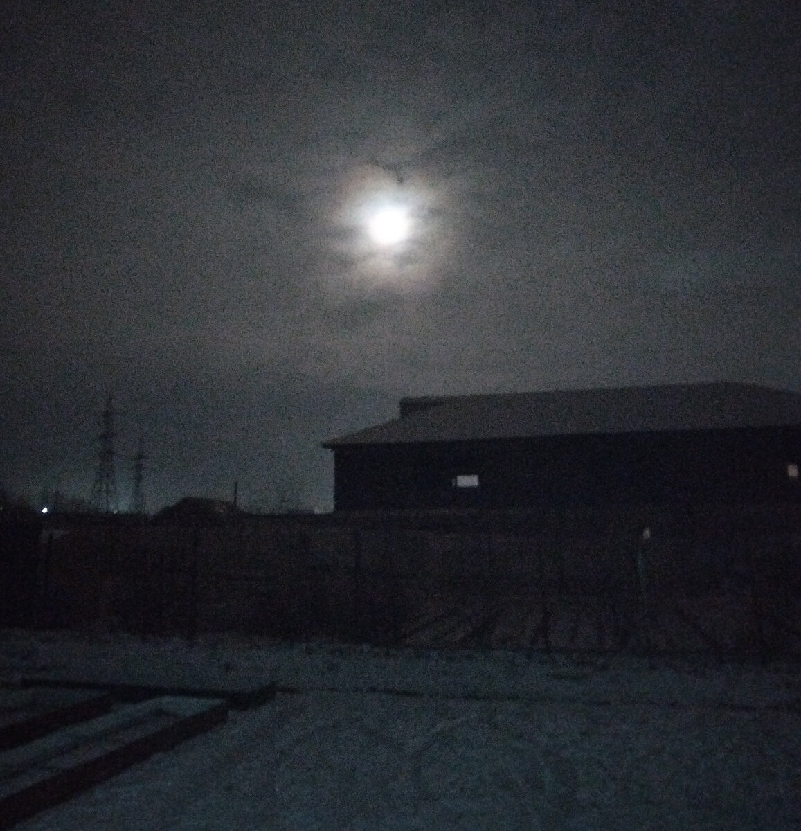 полнолуние