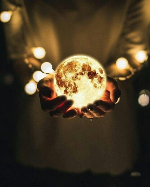 Использование магии в корыстных целях 