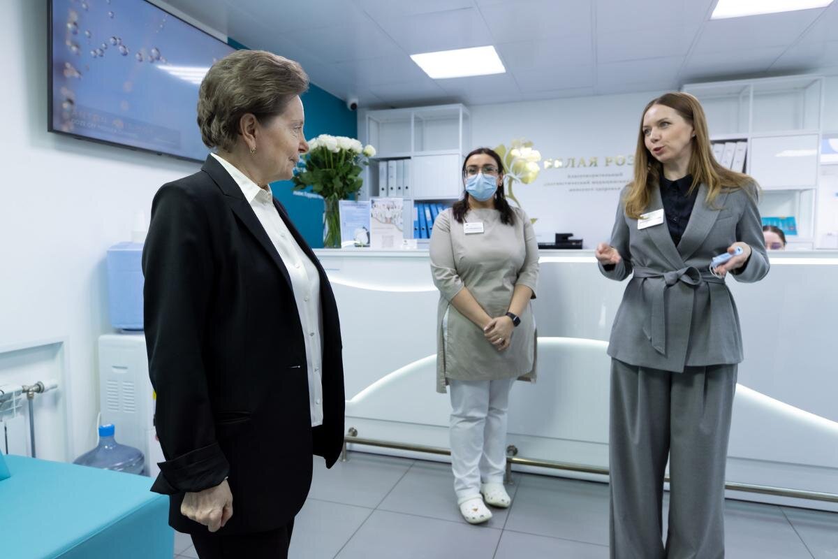    Наталья Комарова посетила Центр женского здоровья в Сургуте