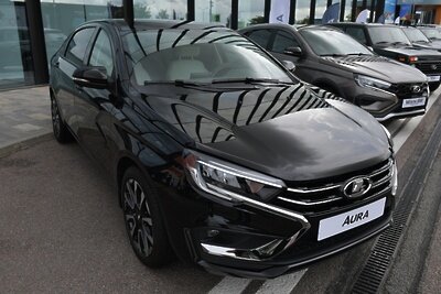    Автомобиль Lada Aura на выставке в конгрессно-выставочном центре "Экспофорум" ©Александр Гальперин РИА Новости