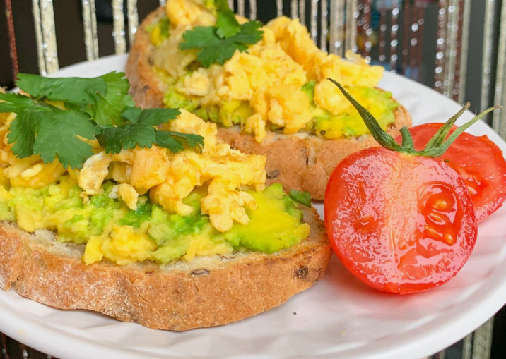 Тост с авокадо. Фото из открытого доступа в интернете