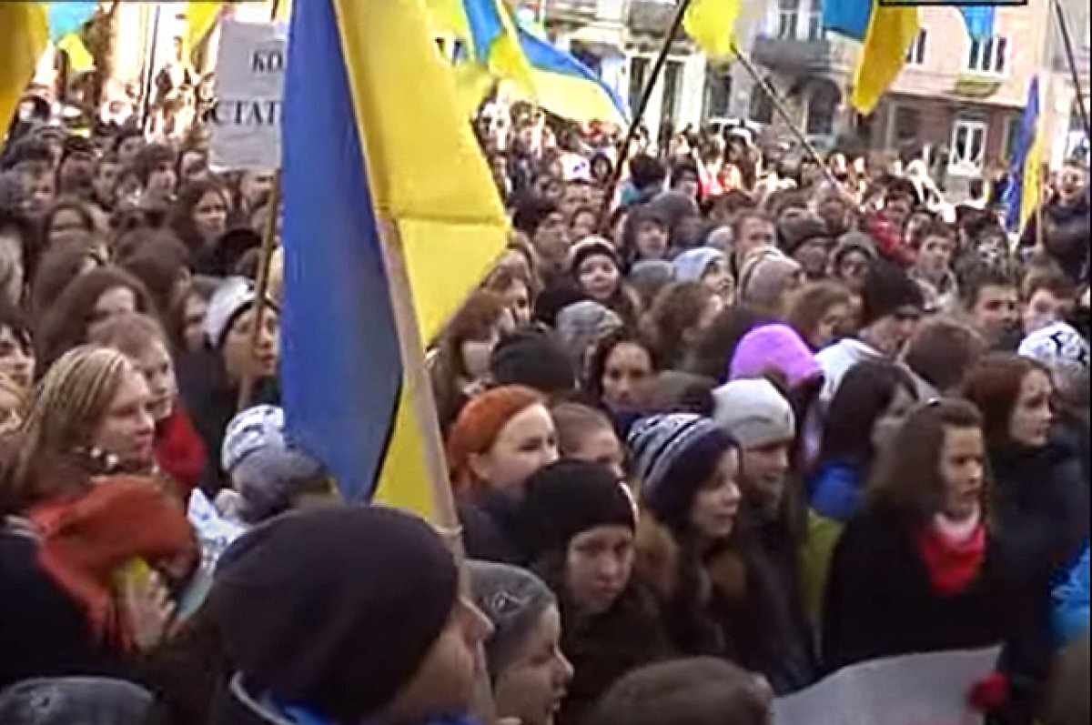    Евромайдан в Дрогобыче, 27 ноября 2013 г.