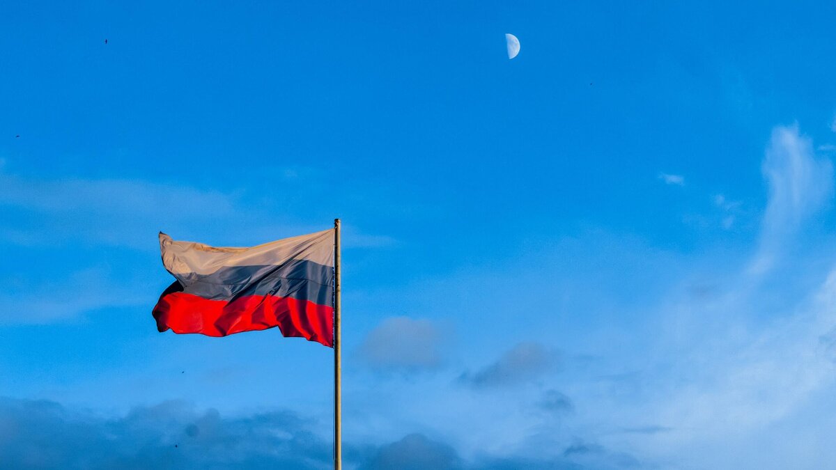    От чего россияне воротят нос, а иностранцы скупают без остатка? Этими двумя товарами нужно гордиться© Unsplash | Egor Filin