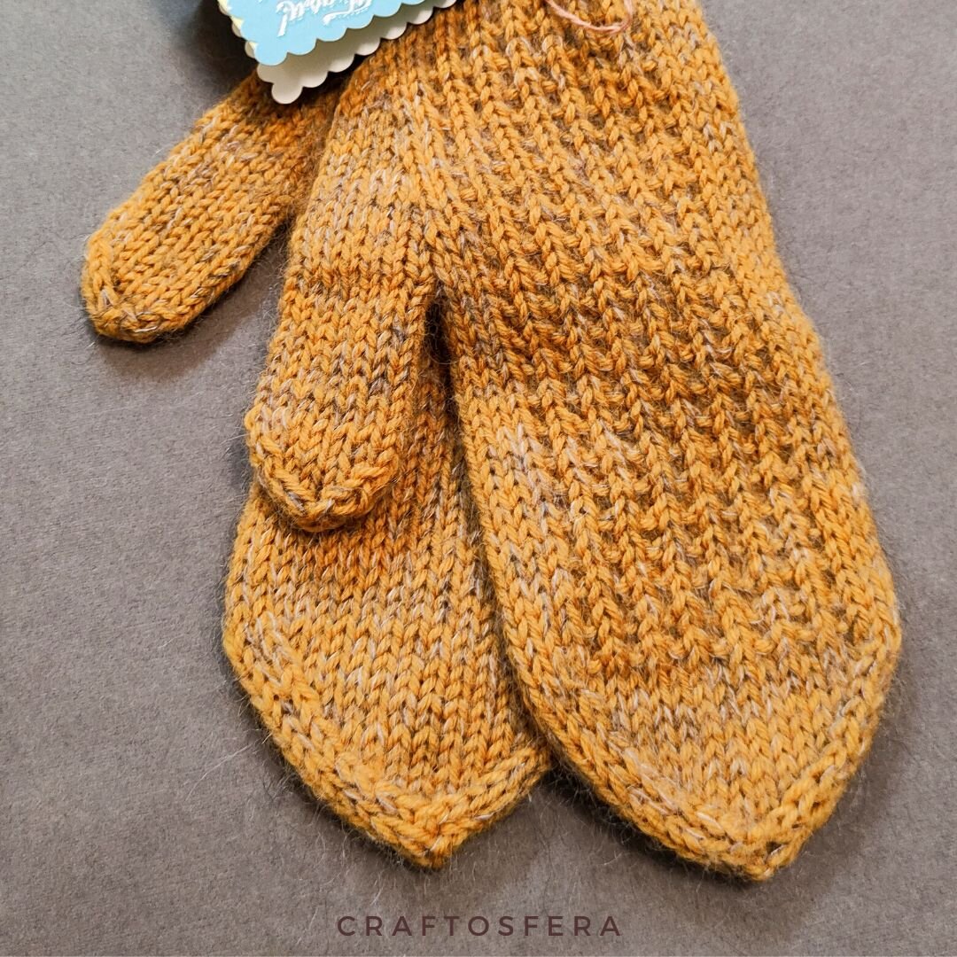 Рукавицы, связанные руками мастериц CraftoSfera