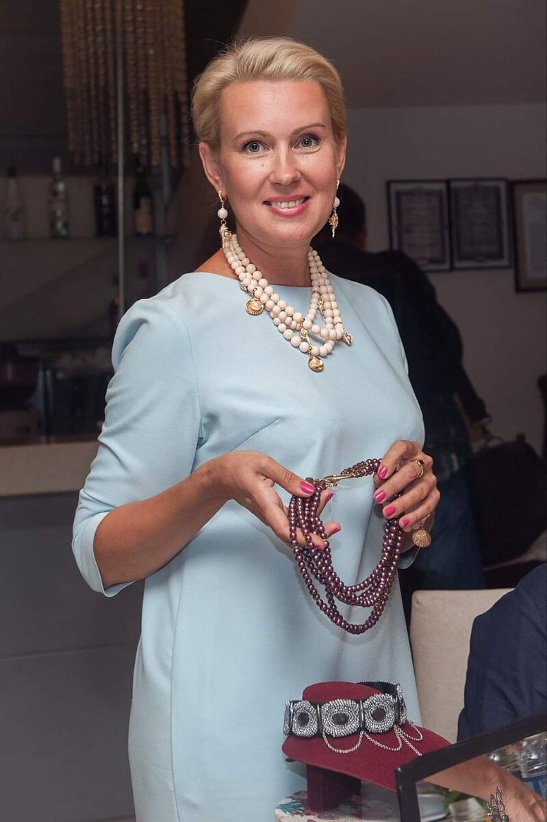 Продажа моих украшений на концерте певицы. Фото Татьяна Колганова