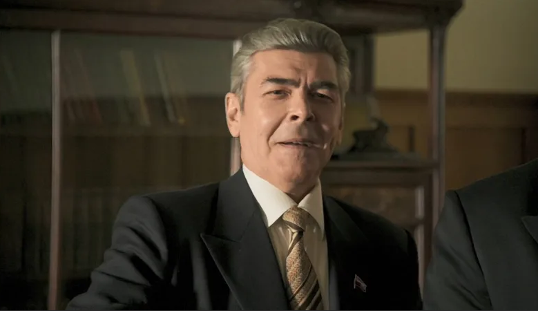 18 августа 1980 года на советском ТВ состоялась премьера четырехсерийного фильма "Цыган". Фильм был снят по одноименному роману Анатолия Калинина.  Это была была вторая экранизация.-9