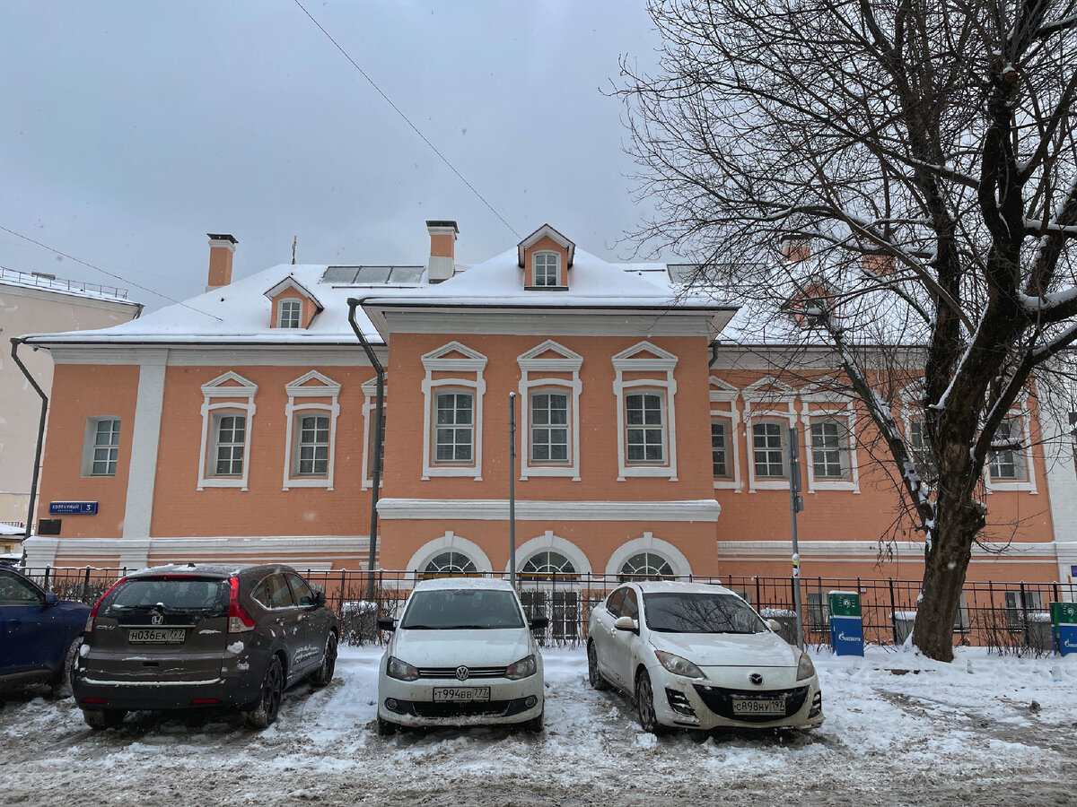 Колпачный переулок. Интересные здания и известные жители | Пешком по Москве  | Дзен