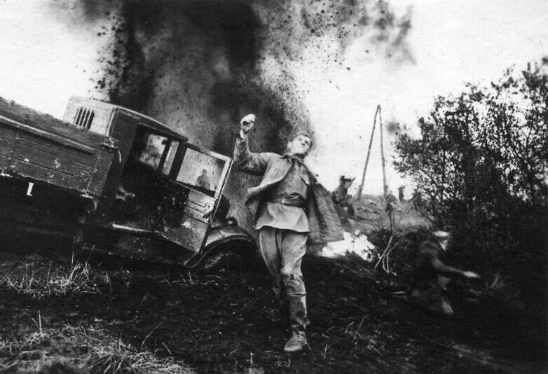 к м симонов роман живые и мертвые. м. актеры из фильма живые и мертвые. живые и мертвые фильм 1963. живые и мертвые кадры из фильма картинки.