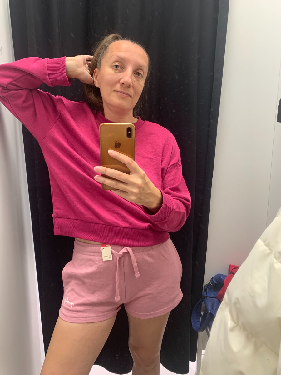 В примерочной, как то по осени