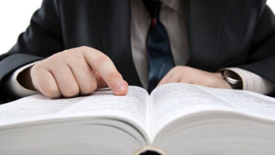    Merriam-Webster назвал слово года Сергей Бунеев