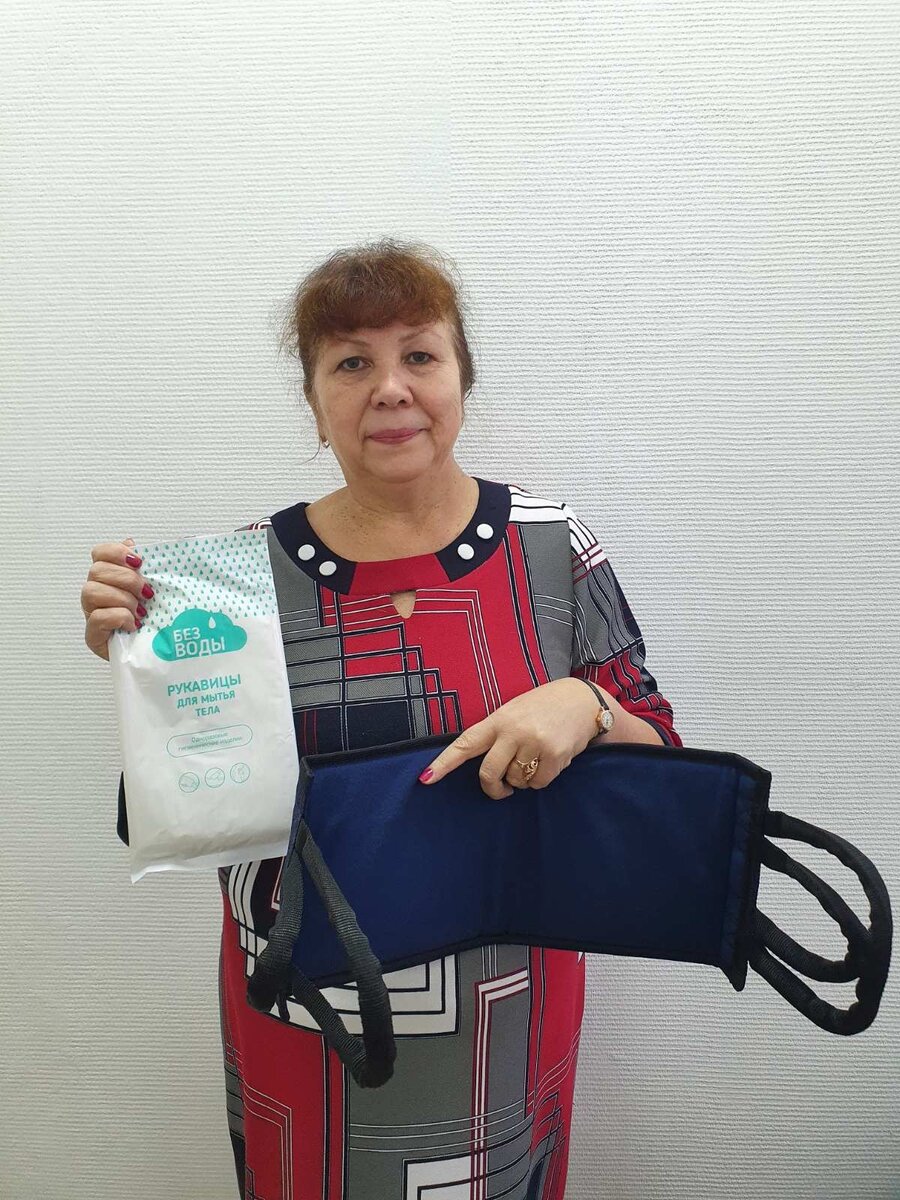 Так выглядят рукавицы для тела и пояса для перемещения