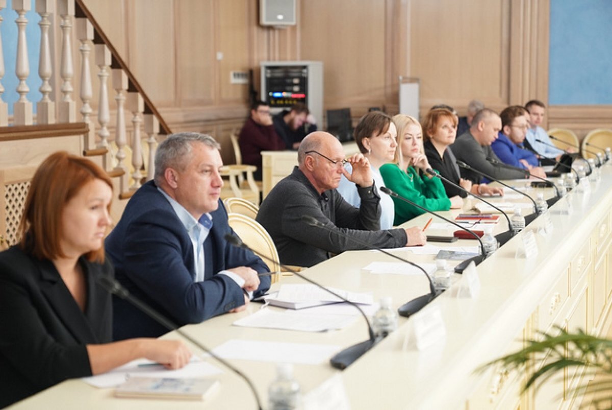    В Хабаровске обсудили вопросы подключения к инженерным сетям