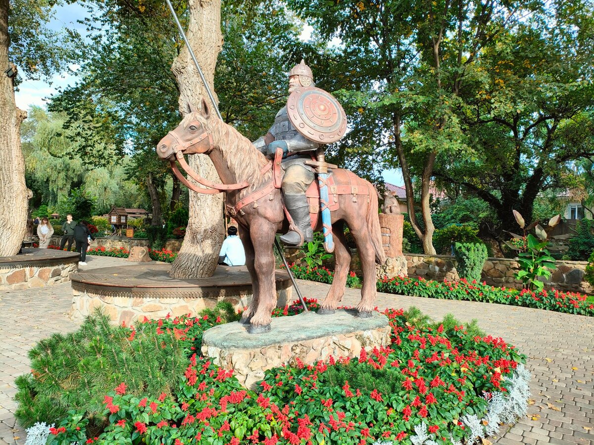 "Русский Витязь - Богатырь!".