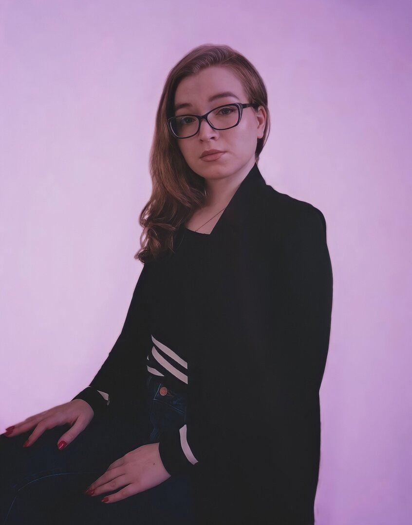 Дизайнер авторских схем - Алёна Перевалов