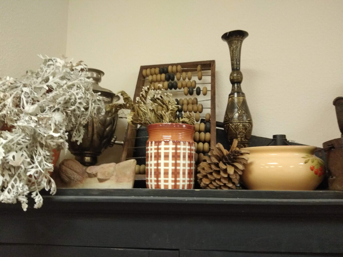 Не та ваза. Но тоже старая