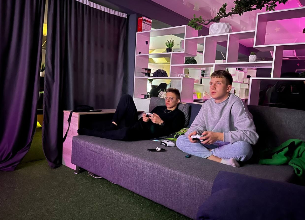 Коворкинг Тольятти | Компьютерный клуб 8 БИТ комса