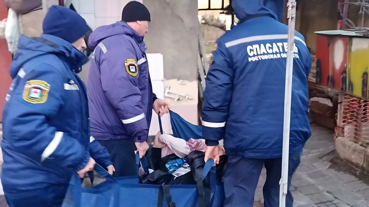     В Ростовской области из-за последствий непогоды пришлось эвакуировать более 500 человек, в том числе 120 детей, сообщили в правительстве региона.