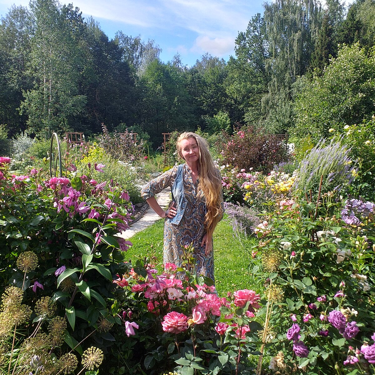 Калужская область, участок с северным уклоном, земля суглинок. Фото автора