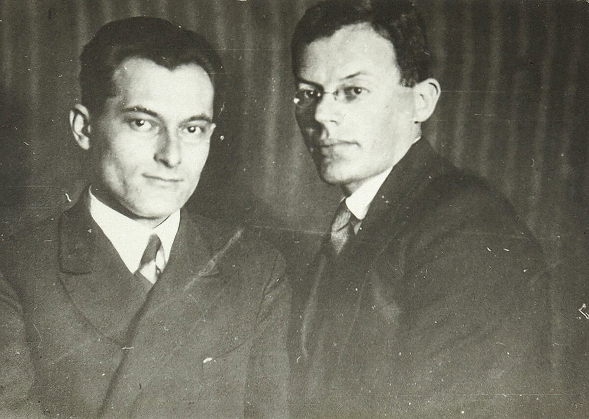 Евгений Петров и Илья Ильф. 1930-е годы
