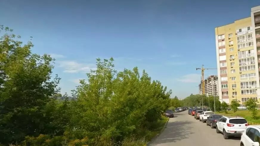     Аварийно-восстановительные работы провели на склоне оврага возле дома №193 на улице Родионова в Нижнем Новгороде. В районе объекта введен режим повышенной готовности. Об этом NewsNN рассказали в администрации Нижегородского района.