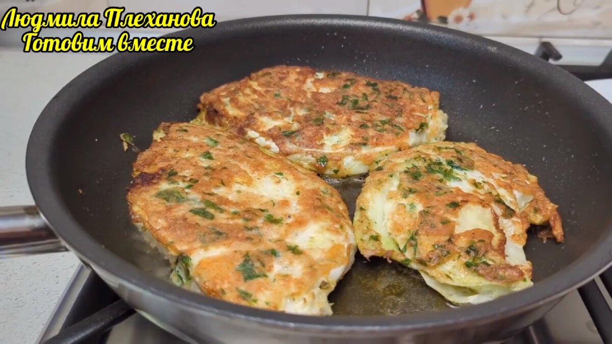 Капуста в мультиварке рецепты быстро и вкусно. Капуста в мультиварке рецепты быстро и вкусно. Цветная капуста на пару в мультиварке. Красивые блюда из капусты. Квашеная капуста тушеная с овощами.