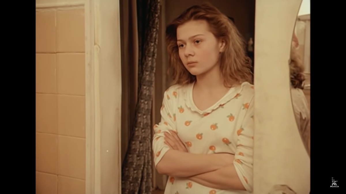 Кадр из фильма "Ребро Адама"(1990), источник https://www.youtube.com/watch?v=nNVwosCwjlY&list=WL&index=1