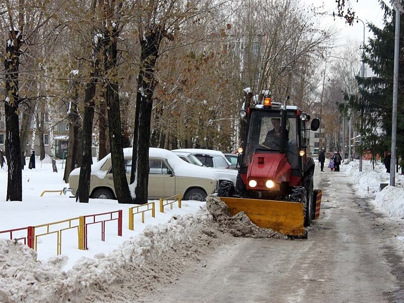 Уборка снега с дорог