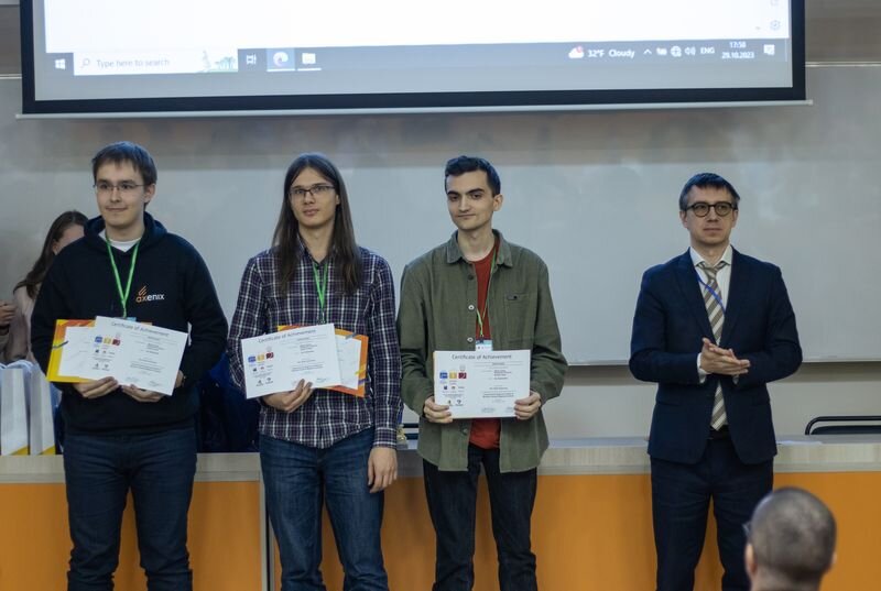 Тверские студенты достойно выступили на чемпионате по программированию
