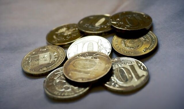     В Ивановской области люди в основном тратятся на еду и коммуналку