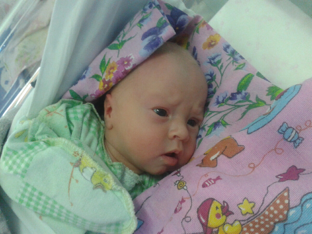 Отделение реанимации и интенсивной терапии недоношенных детей в НИИ им. Д.О. Отта