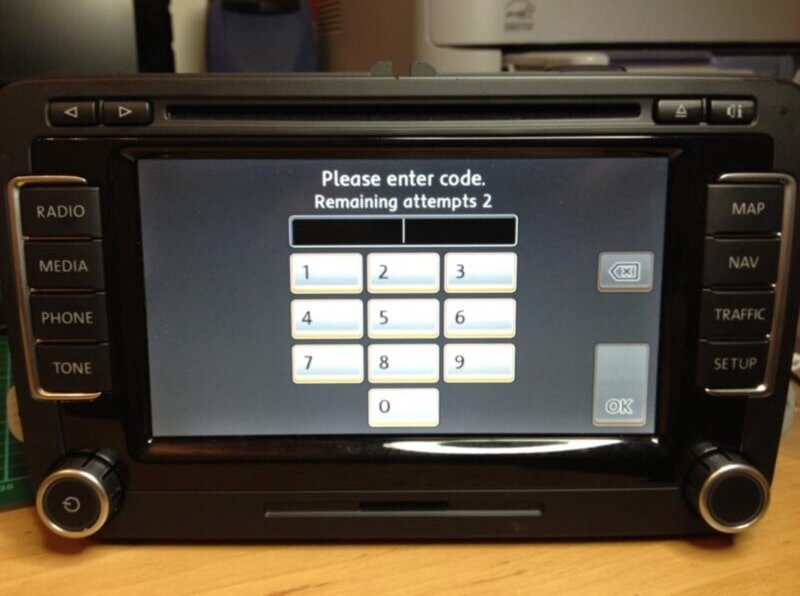 Как узнать код магнитолы Фольксваген? Разблокировка магнитолы VW | Юрий ...