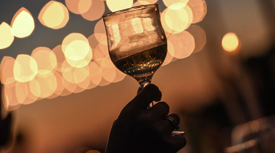 Бокал с вином // Фото: Туристический портал Республики Крым, Константин Крестьянинов