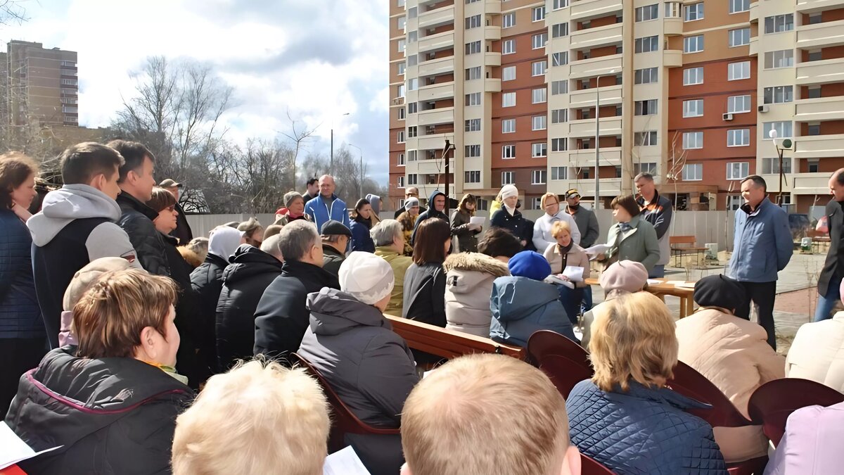     Стоимость квартир в новостройках Ростова обусловлена повышением спроса, сообщил RostovGazeta директор агентства недвижимости Андрей Фоменко.