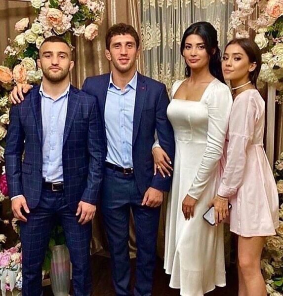 Ебля невесты перед свадьбой - 3000 русских порно видео