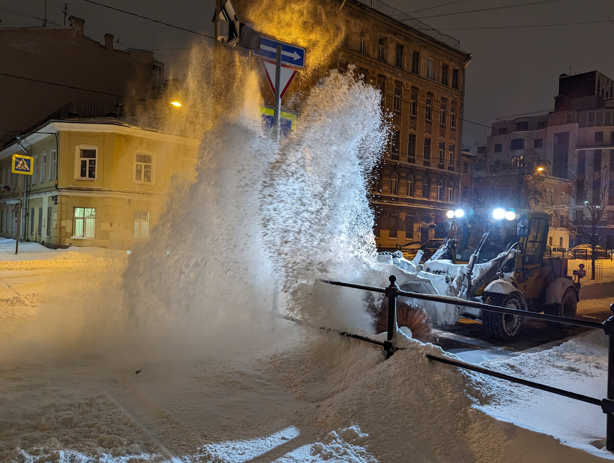 И снега больше не будет. Снегоплавильные пункты в Санкт-Петербурге. Снегоплавильные станции СПБ. Снегоплавильная автомашина. Снегоплавильная станция Казань.