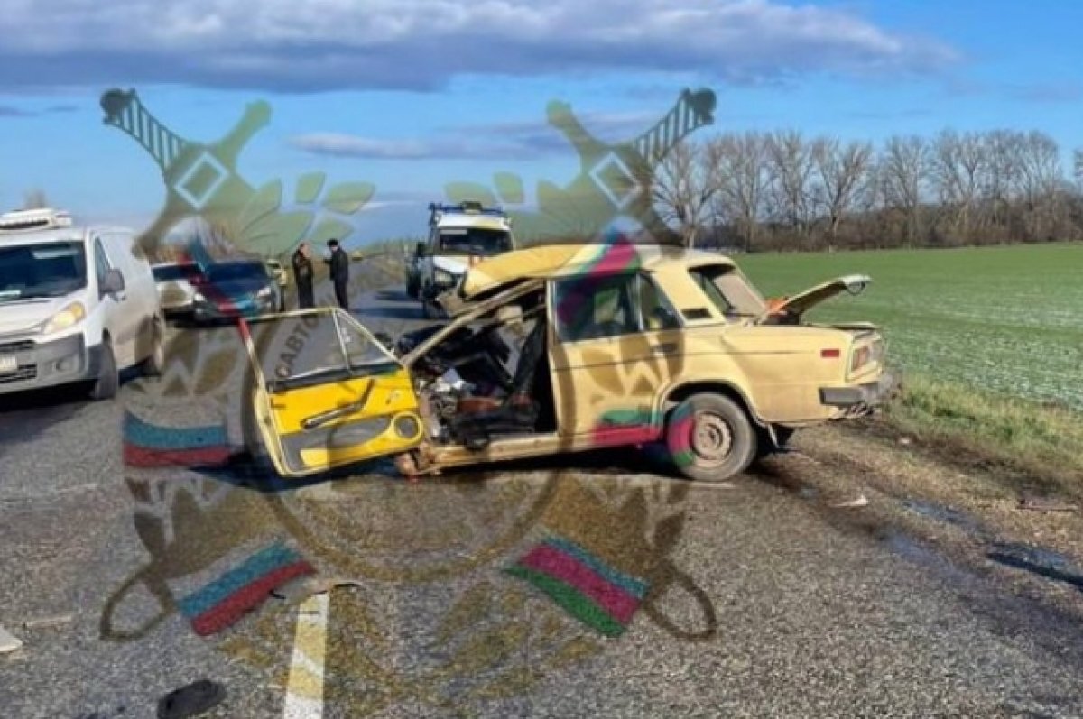    На Кубани в ДТП с «Мерседесом» погибли водитель и пассажир «ВАЗа»