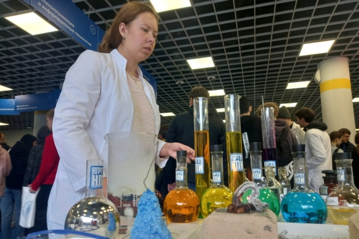    Молодежь стран ОИС прибыла в Казань для участия в научном конгрессе.