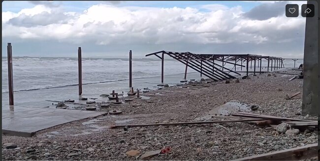 Скрин с видео из ВК https://vk.com/bestanapa?z=video132721959_456239682%2F4c0d9306620ce24828