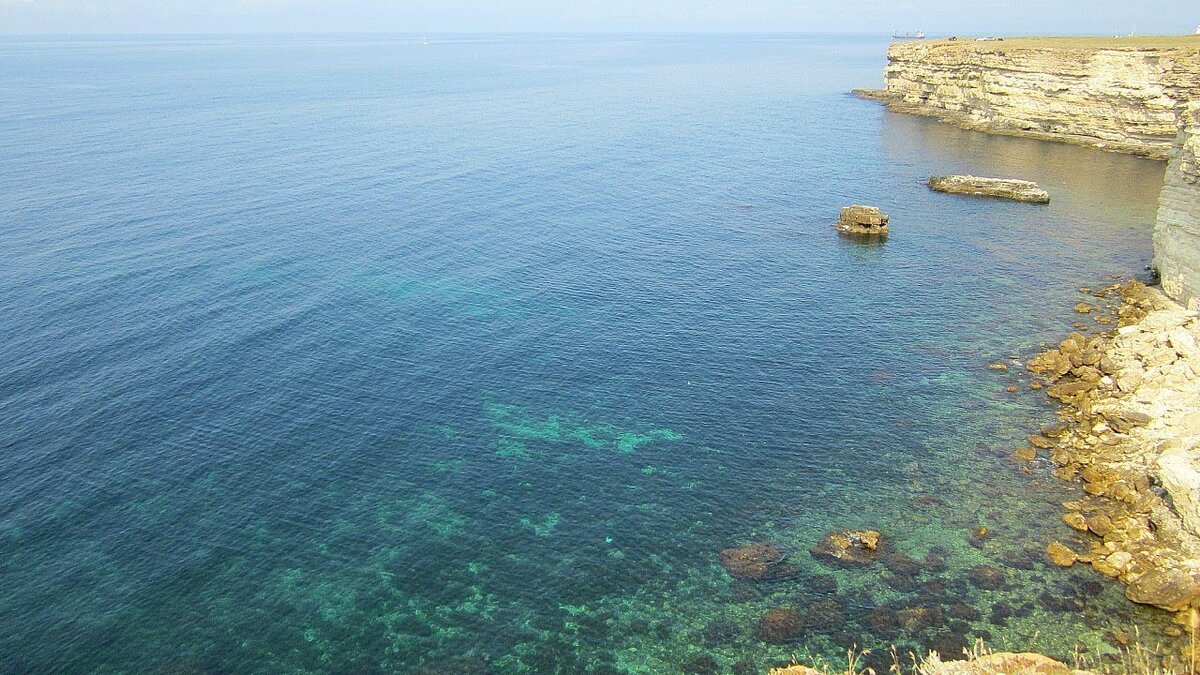 Ютуб черное море. Оленевка море черное море. Мыс Тарханкут Крым. Крым Алушта море Тарханкут. Черное море Крым Кинбурн.