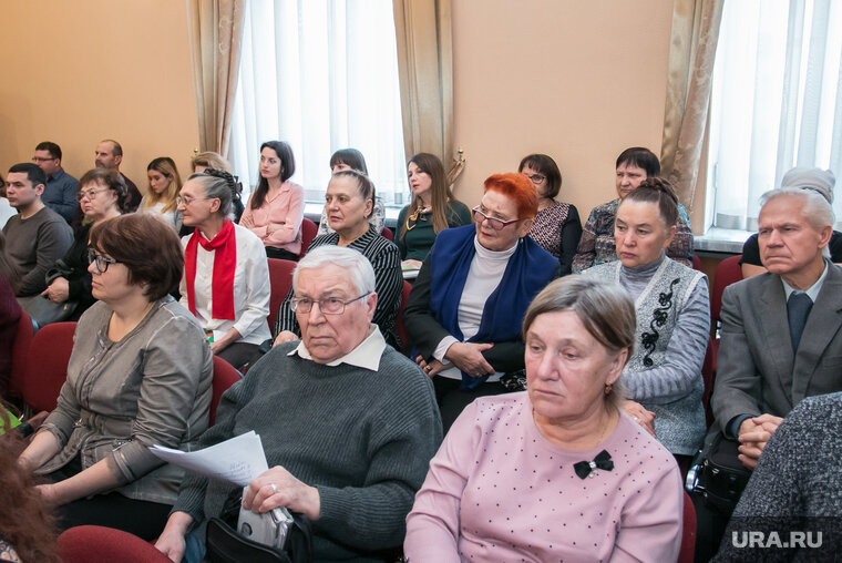    Курганцы могут собраться на публичные слушания по поводу бюджета города, которое пройдет 6 декабря