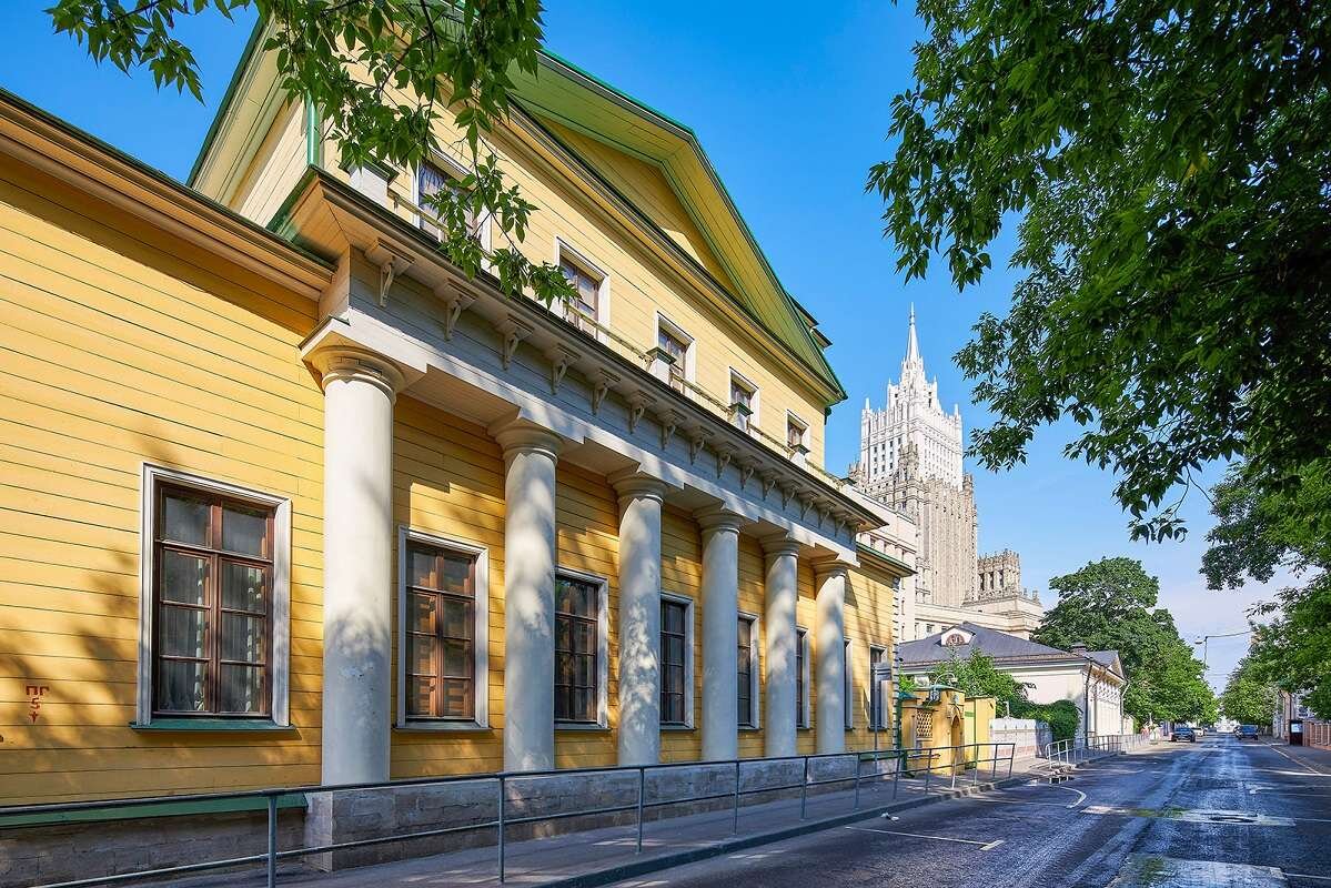 Деревянные особняки в белокаменной Москве