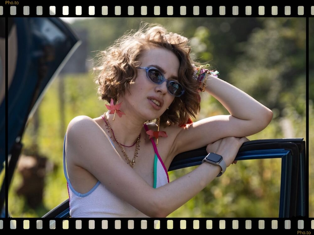 Кадр из сериала "Праздники"