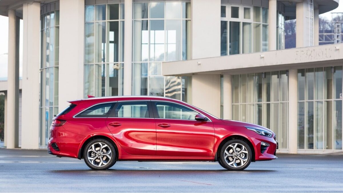    KIA Ceed SW. Фото KIA