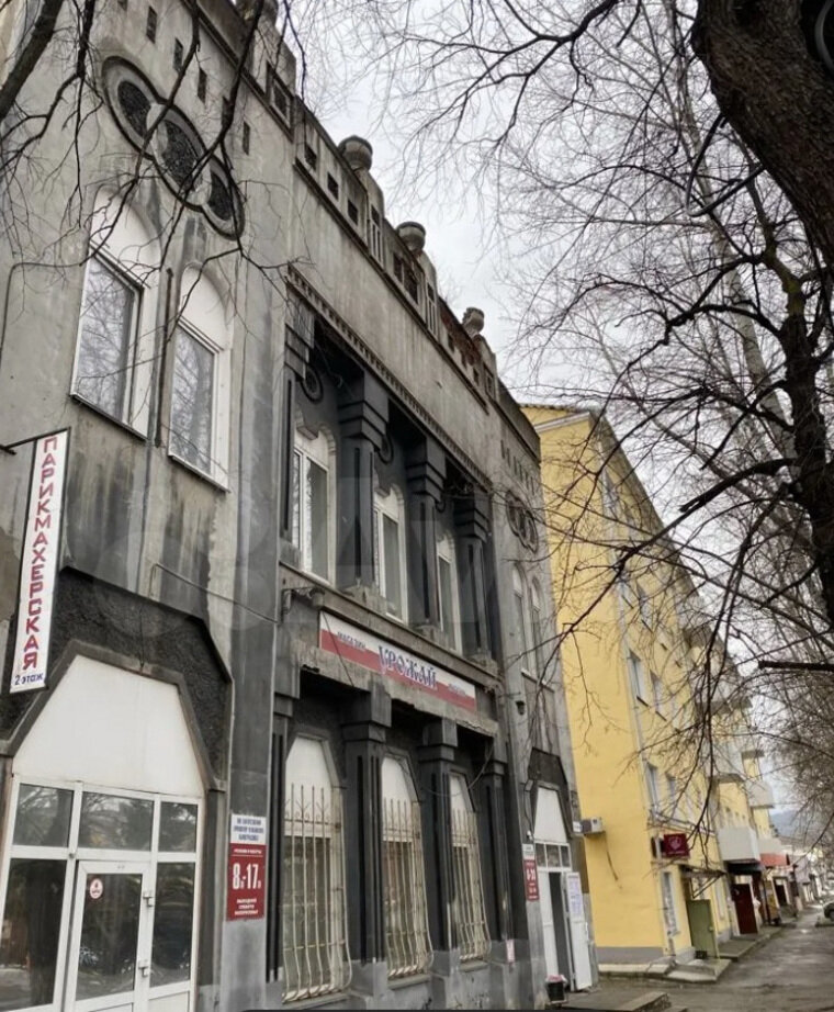    Особняк построили на рубеже двух веков